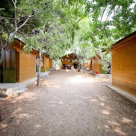 Bungalows Starine Tribunj Tribalj Buitenkant foto